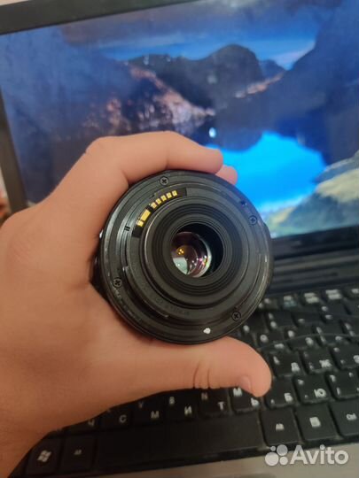 Объектив Canon EF-S 18-55