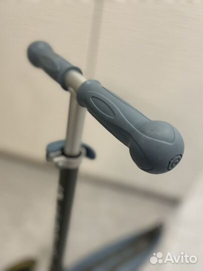 Самокат трехколесный globber primo foldable light