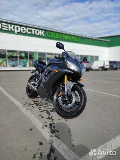 Yamaha r1 2004