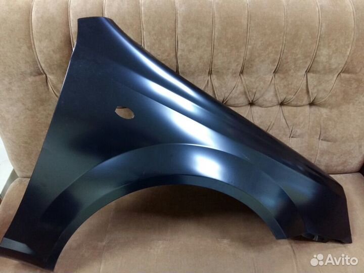 Крыло кузова переднее левое/правое Шевроле Лачетти