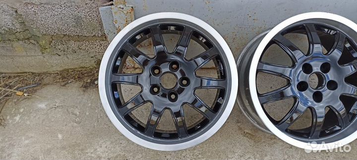 Комплект литых дисков OZ R17 5x114.3