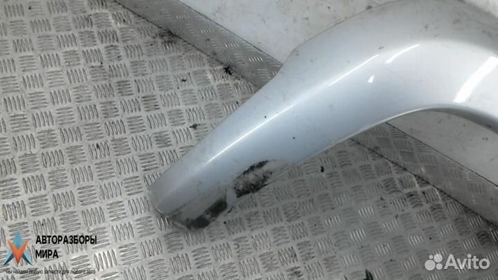 Молдинг крыла Jeep Cherokee KJ 2004