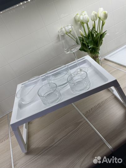 Столик поднос