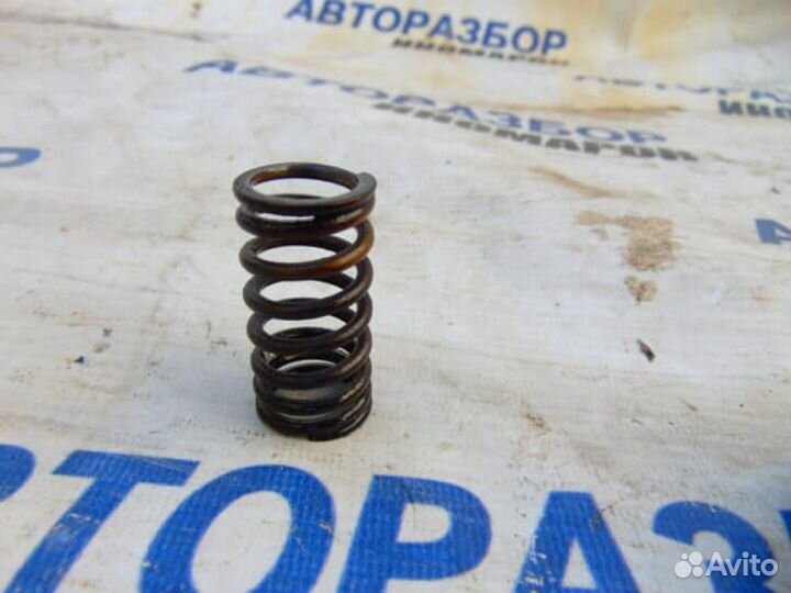 Пружина клапана для Mitsubishi Colt 6 2002-2012