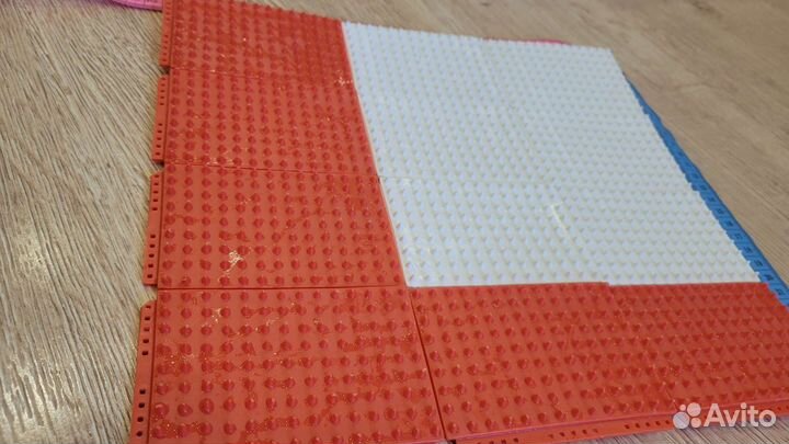 Игольчатый массажный коврик