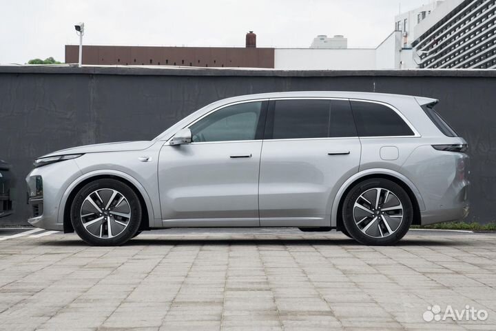 LiXiang L8 1.5 AT, 2024, 1 км