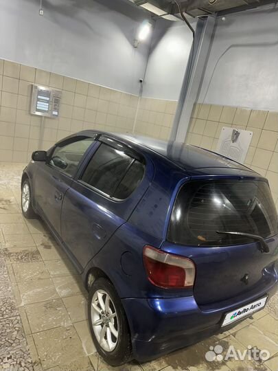 Toyota Vitz 1.0 AT, 2000, 300 000 км