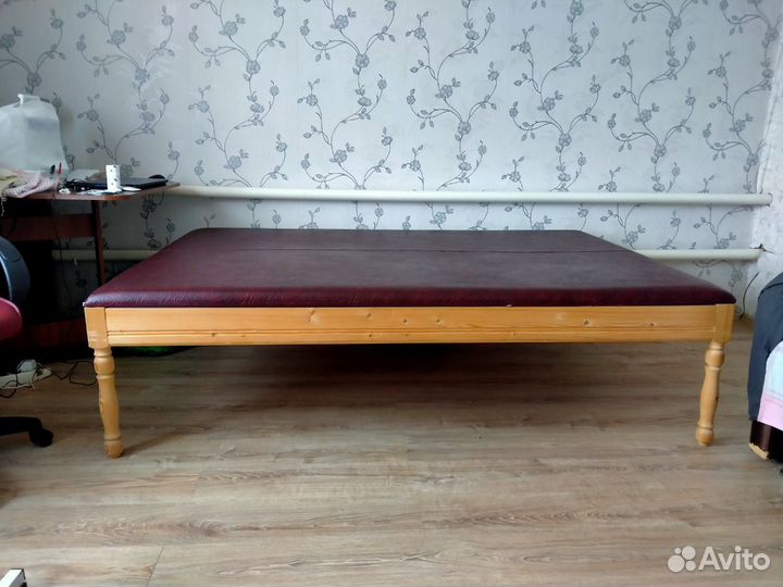 Кровать - топчан