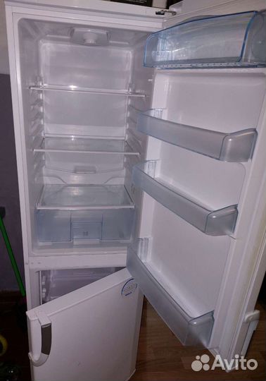 Холодильник бу beko