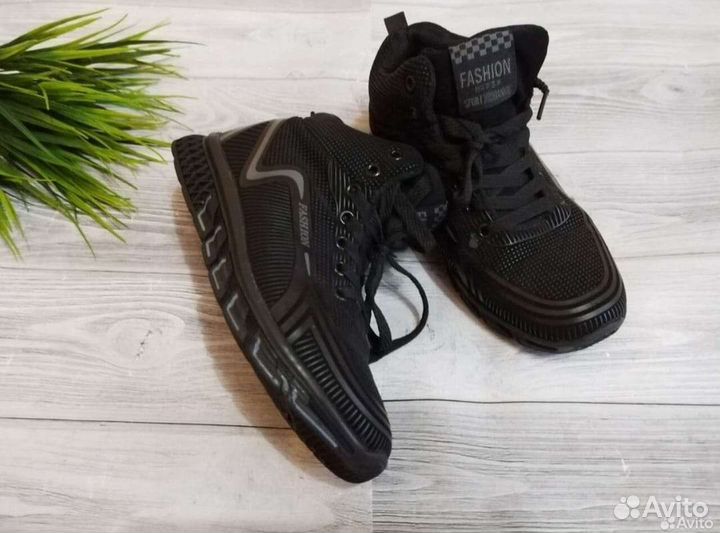 Кроссовки зимние 35 для мальчика