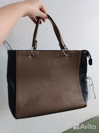 Сумка женская с короткой ручкой