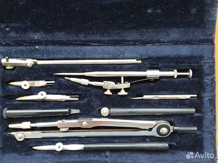 Готовальня СССР У10-Л. Логарифмическая линейка