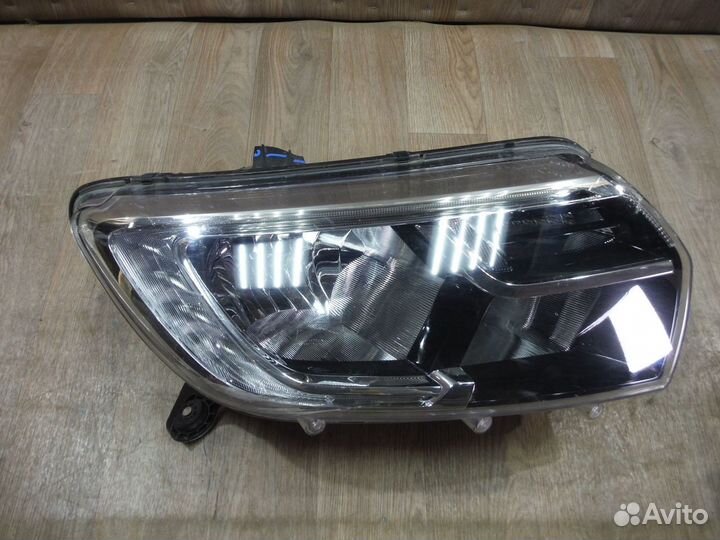 Фара правая №504 Renault Logan 2 Sandero 2 2020
