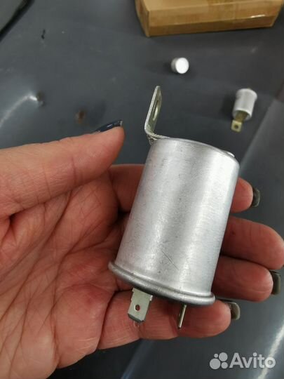 Реле указателей поворотов