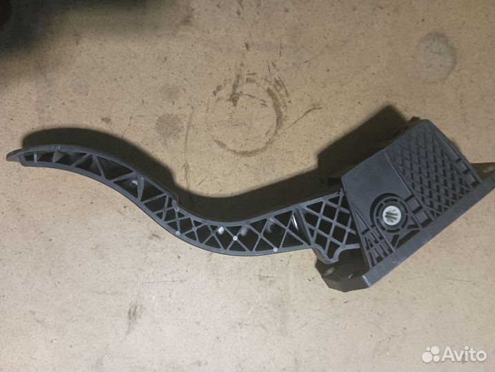 Педаль газа Brilliance V5