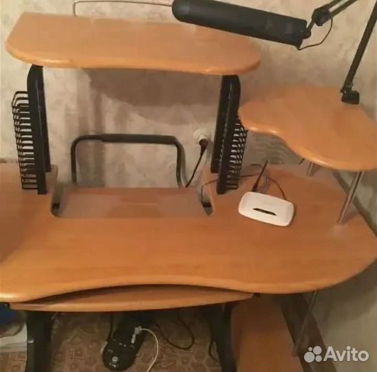 Компьютерный стол Tranquilita