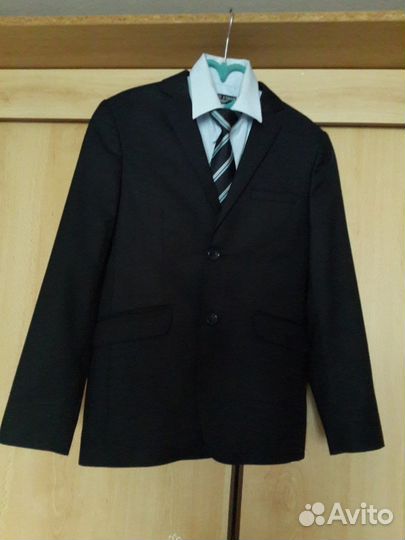 Продаю костюм - двойку (школьный) для мальчика
