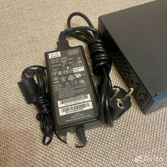 Cisco WS-C2960PD-8TT-L