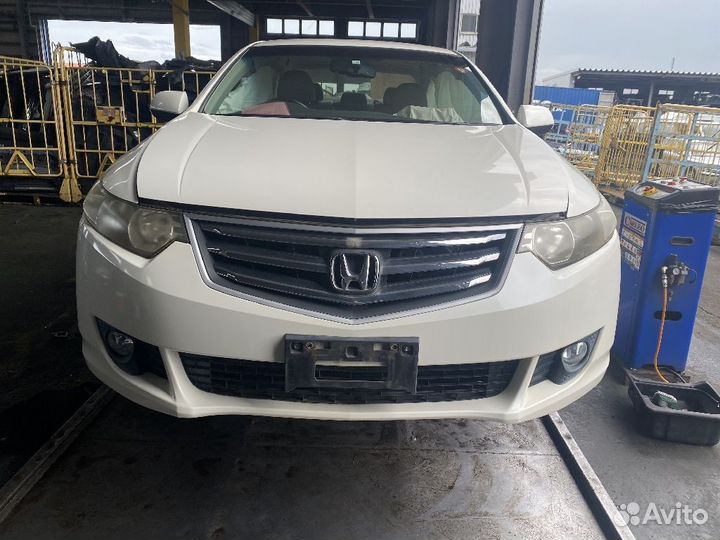 Дверь Honda Accord CU2 передняя левая