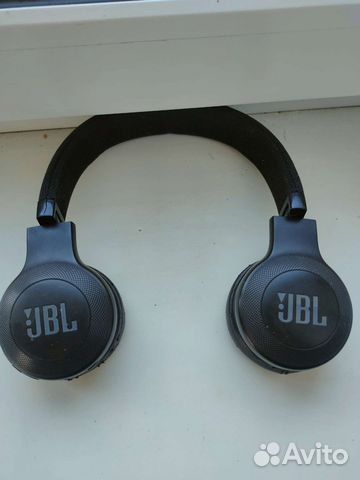 Беспроводные наушники jbl e45bt