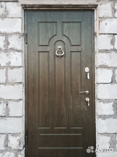 Входная дверь