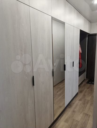 2-к. квартира, 58 м², 3/10 эт.