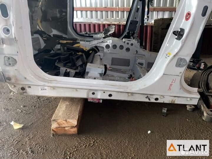 Порог передний левый land rover range rover evoque