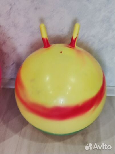 Гимнастический мяч с ручками 65 и 50 см