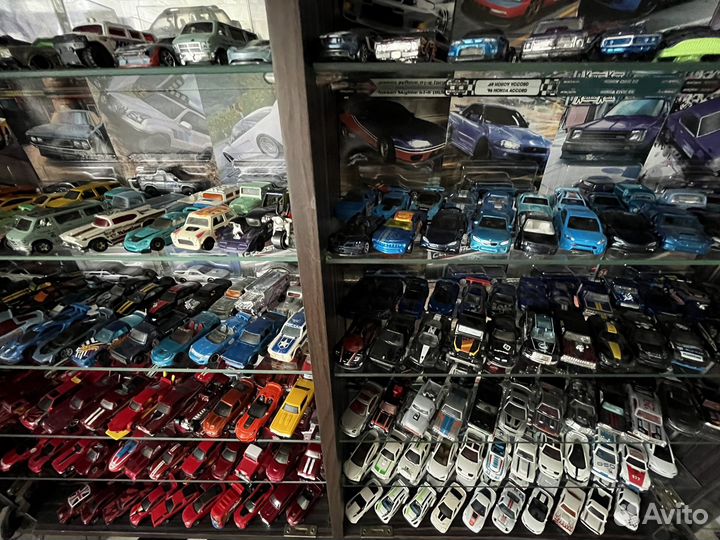 Модели hot wheels поштучно