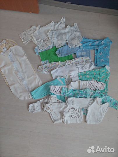 Вещи пакетом для малыша,ползунки,распашонки,костюм