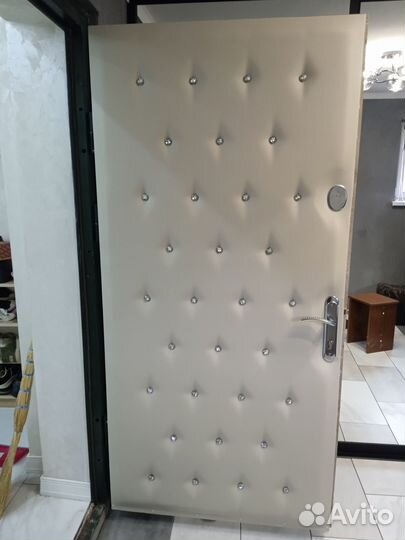 Обивка дверей. Врезка замков