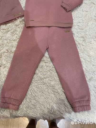 Костюм на флисе на девочку