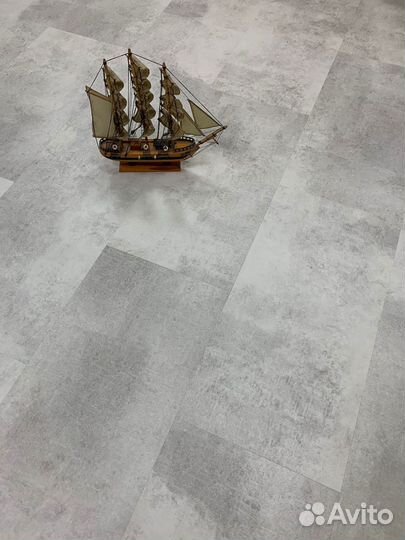 Кварц виниловый ламинат со склада