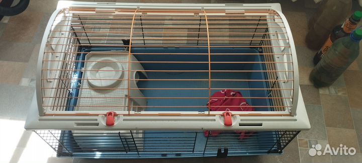 Клетка большая