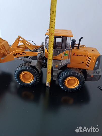 Модель экскаватора
