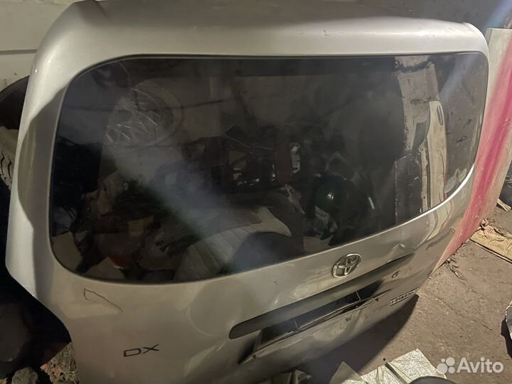 Дверь задняя toyota probox