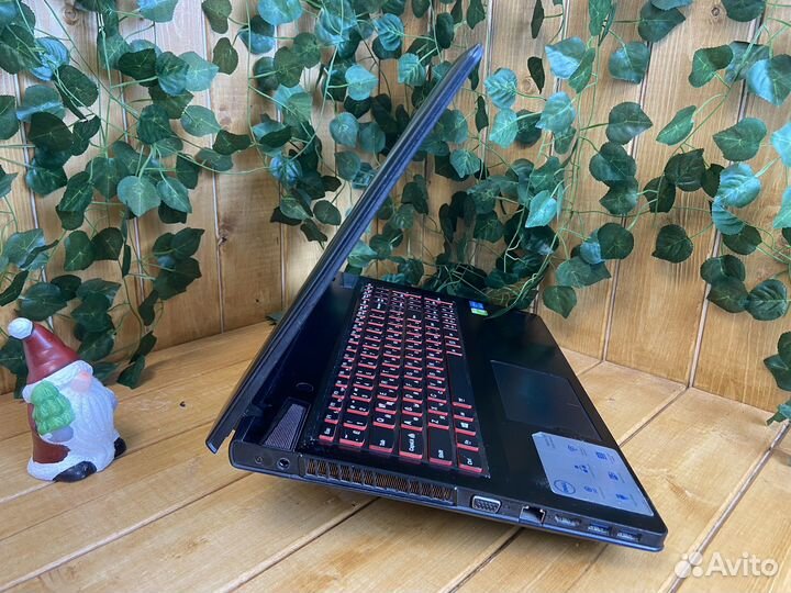 Игровой ноутбук Lenovo GT650M/i7/8gb/SSD256/4 ядра