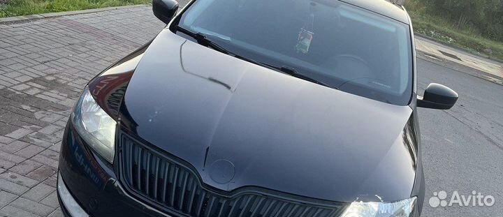 Капот skoda rapid 2016год