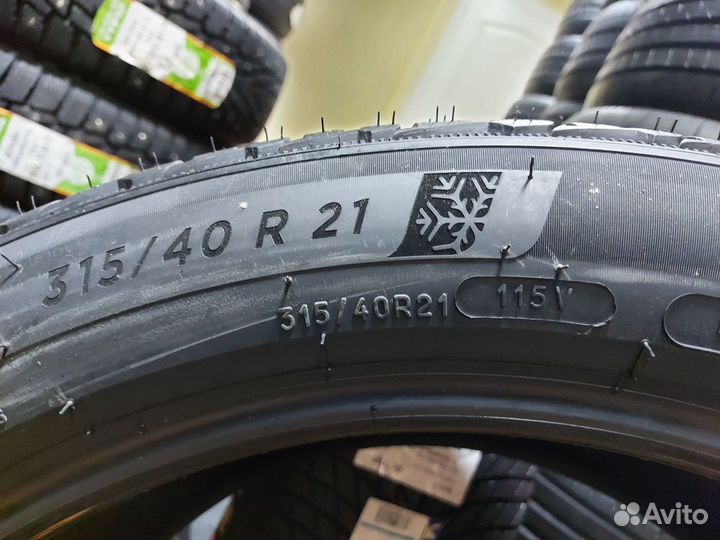 Michelin Pilot Alpin 5 SUV 275/45 R21 и 315/40 R21