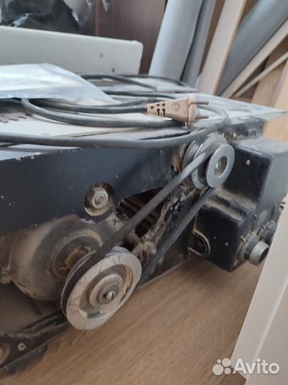 Деревообрабатывающий станок