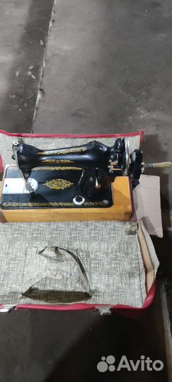 Швейная машина Подольск ручная бу