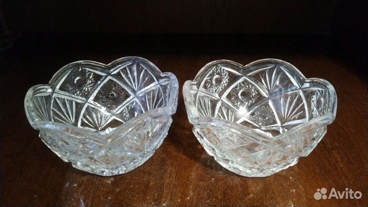 Хрустальная ваза