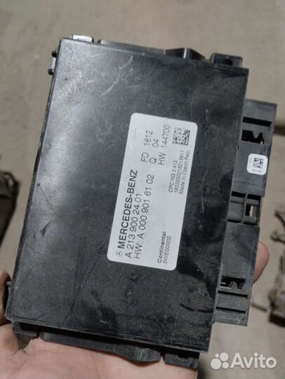 Блок управления АКПП Mercedes-Benz W213