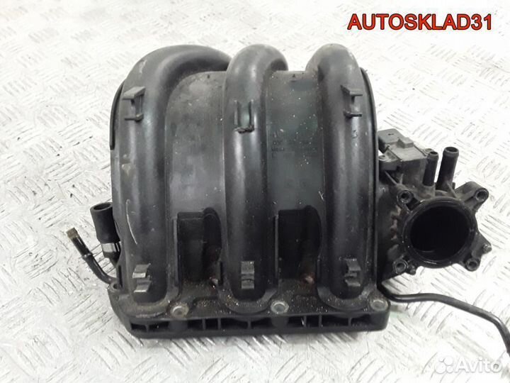 Коллектор впускной VW Polo 1.2 BMD 03D129766L