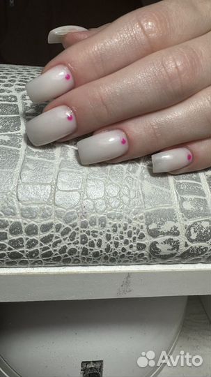 Мастер маникюра и педикюра