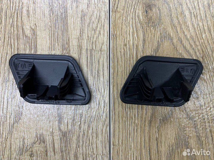 Крышка форсунки омывателя фар Hyundai ix35