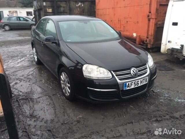 Разбор на запчасти Volkswagen Jetta 5