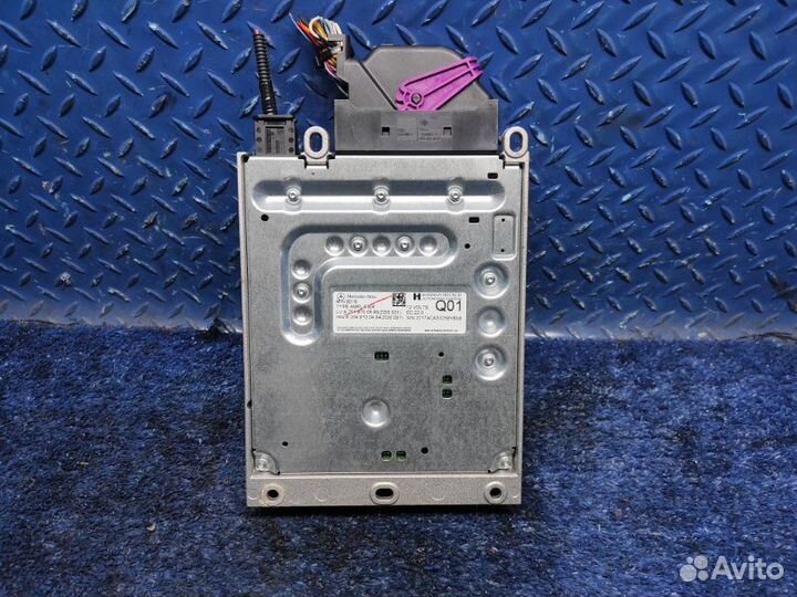 Усилитель звука Mercedes Ml W164