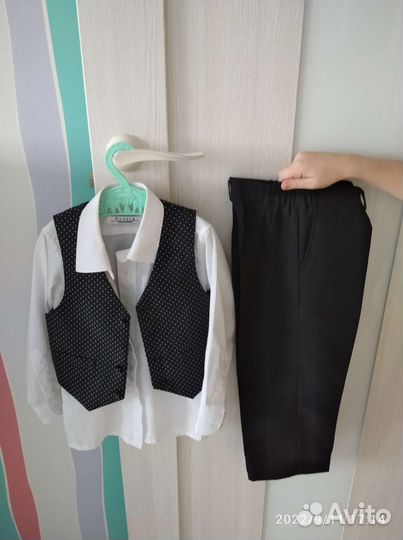 Костюм тройка на мальчика