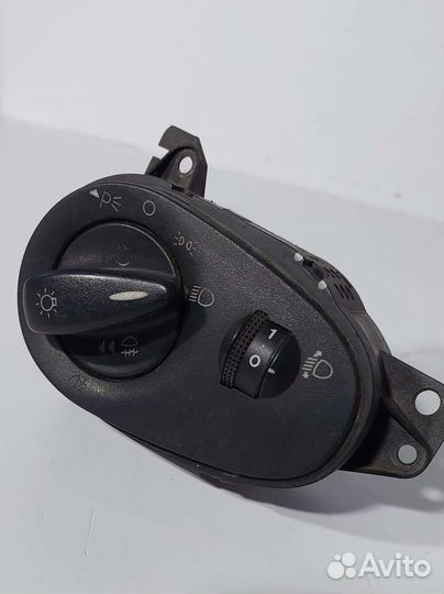 Блок управления светом Ford Focus 1